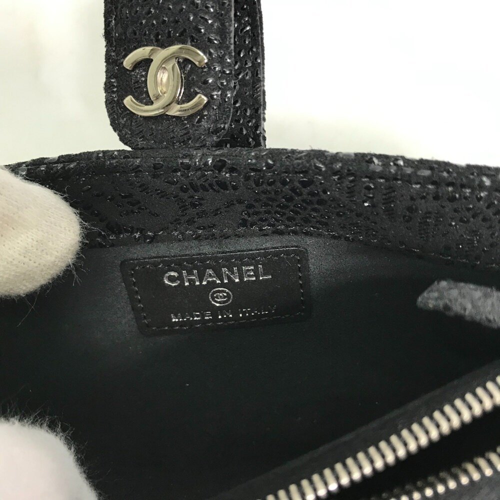CHANEL Black Leather Logo Pouch - Picture 9 of 10